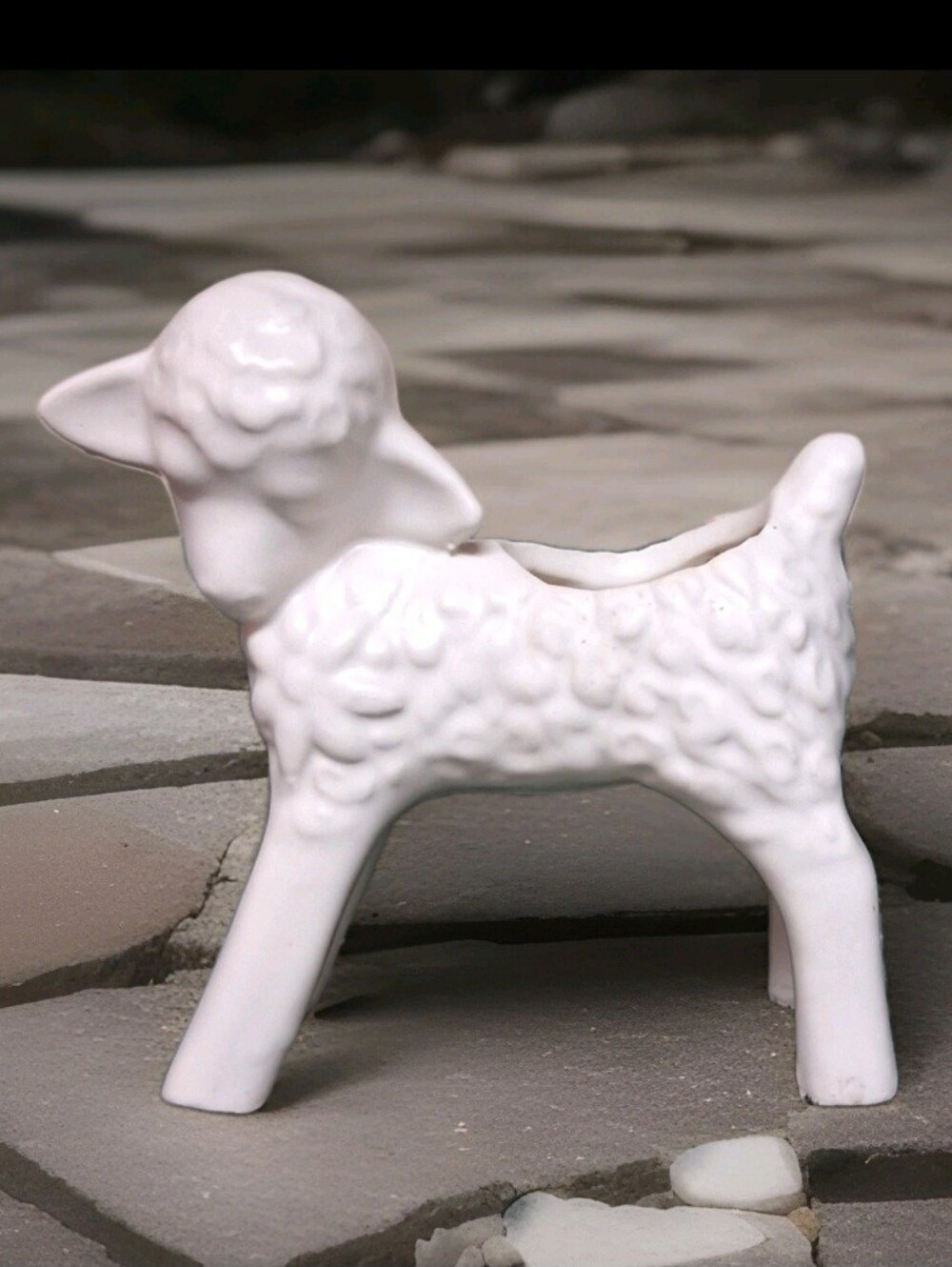 Vintage McCoy Pottery White 6-in Lamb Planter